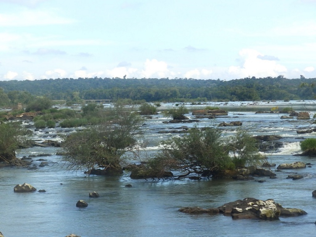 Iguazú Falls - Iguazú River